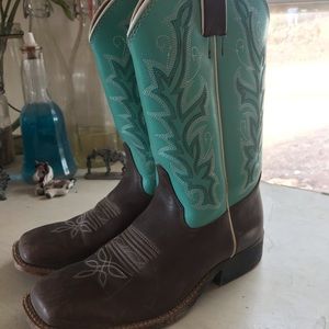 Kids boots - Justin size 2 1/2